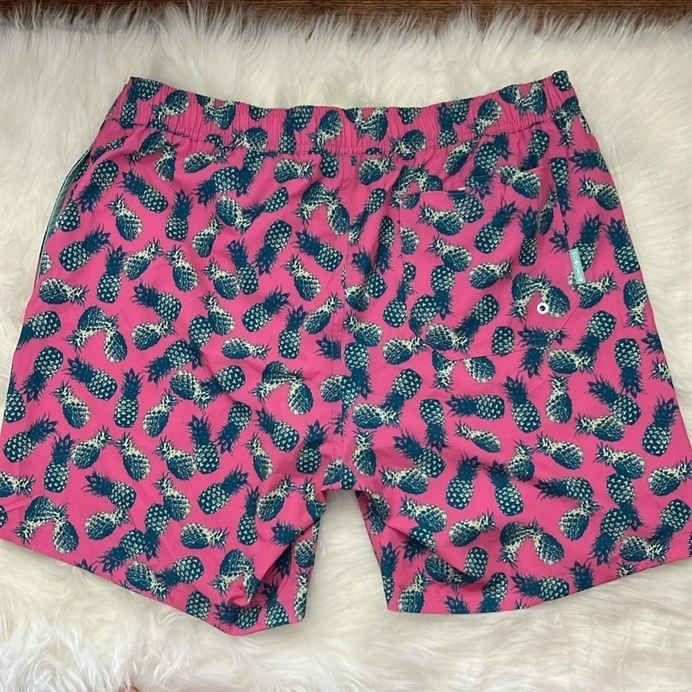 NWOT Bonobos Swim Trunks Pineapples Size L